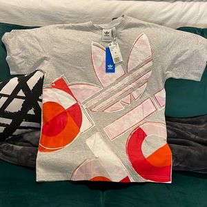 Adidas Bold Graphic Tee